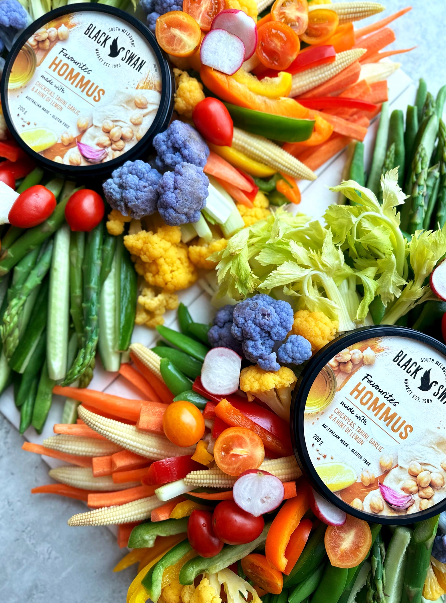 Cruditรฉs & Dips Platter